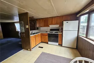 9329 Infirmary Rd, Mantua, OH 44255 - Photo 4