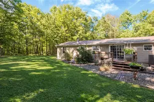 2038 Oldtown Valley Rd SE, New Philadelphia, OH 44663 - Photo 4