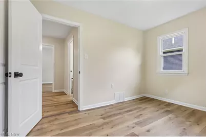843 11th Street SE, Massillon, OH 44646 - Photo 12