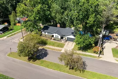 1133 Romayne Drive, Akron, OH 44313 - Photo 36