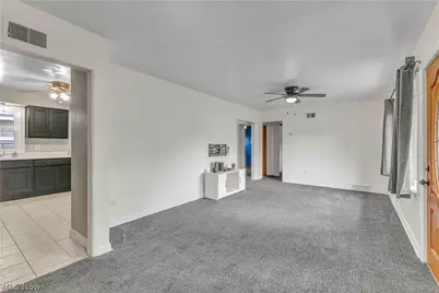 5821 Lake Road, Mentor on the Lake, OH 44060 - Photo 20