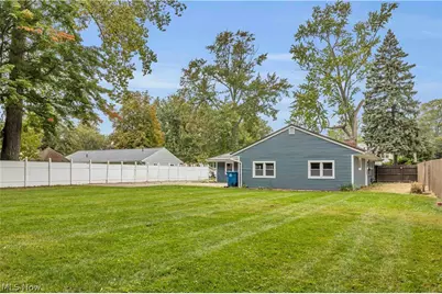 5821 Lake Road, Mentor on the Lake, OH 44060 - Photo 34
