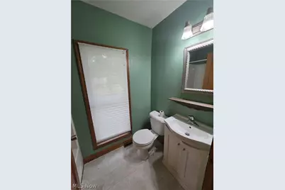 519 W Church Street, Orrville, OH 44667 - Photo 8