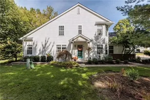 2114 W Reserve Cir, Avon, OH 44011 - Photo 4