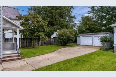 2067 Lark Street, Oakwood, OH 44107 - Photo 26