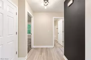 1393 Cross Cove, Austintown, OH 44515 - Photo 22
