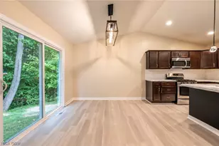 1393 Cross Cove, Austintown, OH 44515 - Photo 12
