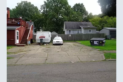 440 Stanton Avenue, Akron, OH 44301 - Photo 6