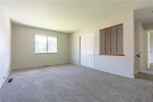227 Pershing Ave NW, Massillon, OH 44646 - Photo 6