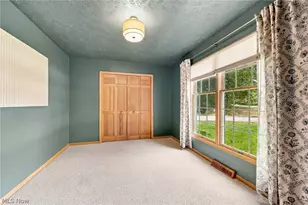 240 Greenview Dr, Aurora, OH 44202 - Photo 12