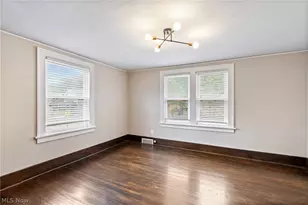 958 W Exchange St, Akron, OH 44302 - Photo 22