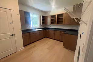 32625 Royal Troon Dr, Avon Lake, OH 44012 - Photo 14