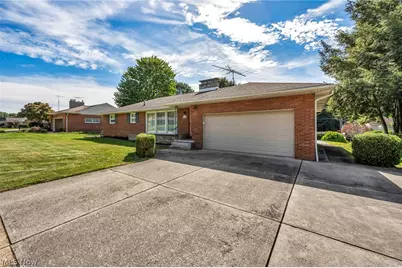 3806 21st Street NW, Canton, OH 44708 - Photo 2