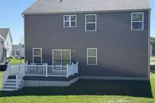 31 Germaine Cir, Kent, OH 44240 - Photo 2