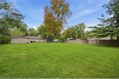 6665 Pinetree Drive, Mentor, OH 44060 - Photo 18