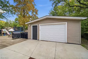 6665 Pinetree Dr, Mentor, OH 44060 - Photo 6