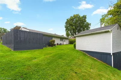 4548 3rd Street NW, Canton, OH 44708 - Photo 40