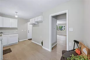 1613 Lillian Rd, Stow, OH 44224 - Photo 6