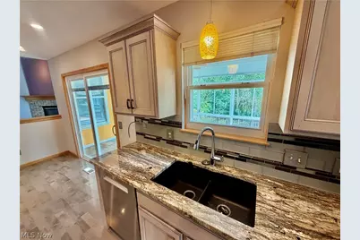 36255 Sandy Knoll Drive, Eastlake, OH 44095 - Photo 18