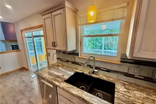 36255 Sandy Knoll Dr, Eastlake, OH 44095 - Photo 18