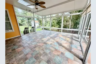 36255 Sandy Knoll Drive, Eastlake, OH 44095 - Photo 22