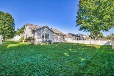 441 Pemberton Drive, Elyria, OH 44035 - Photo 4