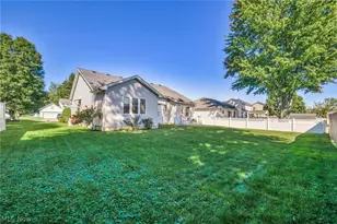 441 Pemberton Dr, Elyria, OH 44035 - Photo 4