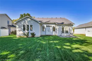 441 Pemberton Dr, Elyria, OH 44035 - Photo 6