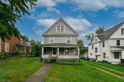 267 W Riddle Avenue, Ravenna, OH 44266 - Photo 2