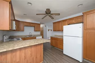 3744 Pelham Ln, Kent, OH 44240 - Photo 8
