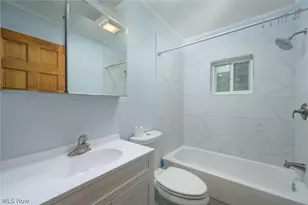3744 Pelham Ln, Kent, OH 44240 - Photo 12