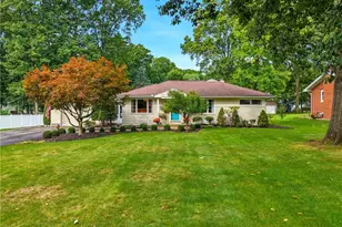 3632 Edgewood Dr, Stow, OH 44224 - Photo 1