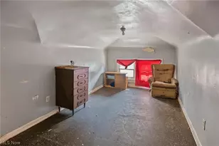 154 Hollywood Ave, Youngstown, OH 44512 - Photo 18