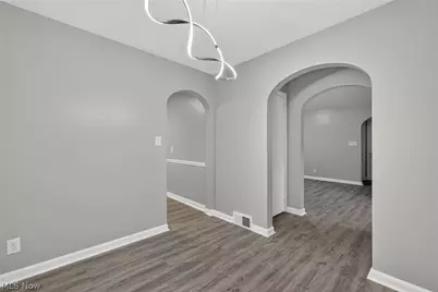 132 S Main Street, Austintown, OH 44515 - Photo 10