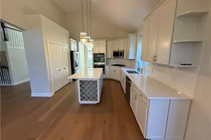 4457 Forest Lake Ct, Stow, OH 44224 - Photo 8