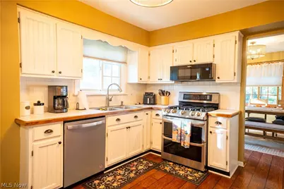 110 Berkshire Road, Elyria, OH 44035 - Photo 22