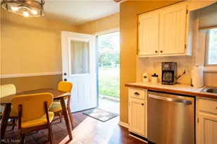 110 Berkshire Rd, Elyria, OH 44035 - Photo 24