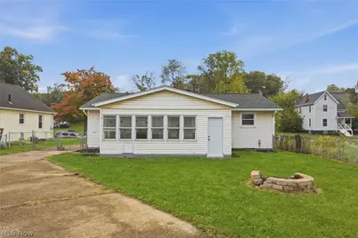 920 Clinton Avenue SW, Canton, OH 44706 - Photo 8
