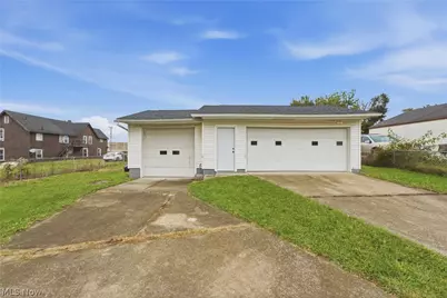 920 Clinton Avenue SW, Canton, OH 44706 - Photo 6