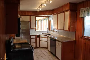 226 Willowwood Dr, Chippewa Lake, OH 44215 - Photo 42