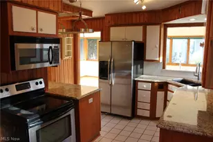 226 Willowwood Dr, Chippewa Lake, OH 44215 - Photo 38