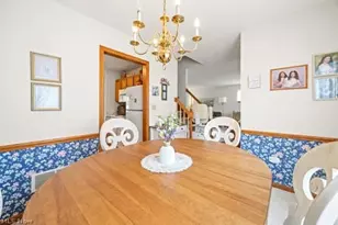 624 Royal Woods Dr, Wadsworth, OH 44281 - Photo 6