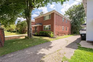 1770 Tanglewood Dr, Akron, OH 44313 - Photo 22