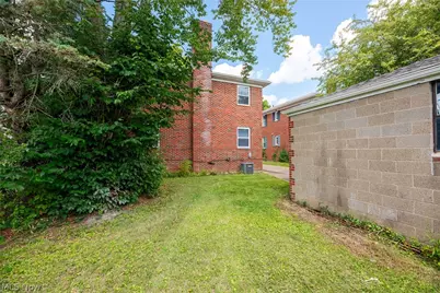 1770 Tanglewood Drive, Akron, OH 44313 - Photo 20
