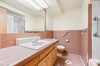 1770 Tanglewood Drive, Akron, OH 44313 - Photo 12