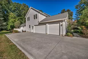 7732 Debonaire Dr, Mentor, OH 44060 - Photo 28
