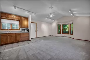 7732 Debonaire Dr, Mentor, OH 44060 - Photo 32