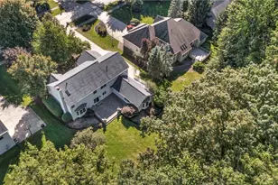 7732 Debonaire Dr, Mentor, OH 44060 - Photo 38