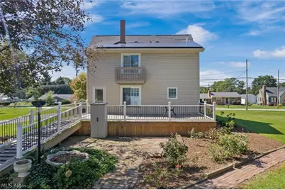 4502 Broadway Avenue NE, Louisville, OH 44641 - Photo 8