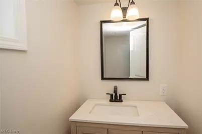1250 Saint Michaels Avenue, Akron, OH 44320 - Photo 26